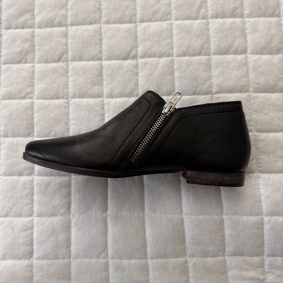 FREE PEOPLE Womens Ankle Boots 36 US 6 Black Leather Low Heel Pointed Toe Zipper - Picture 10 of 14